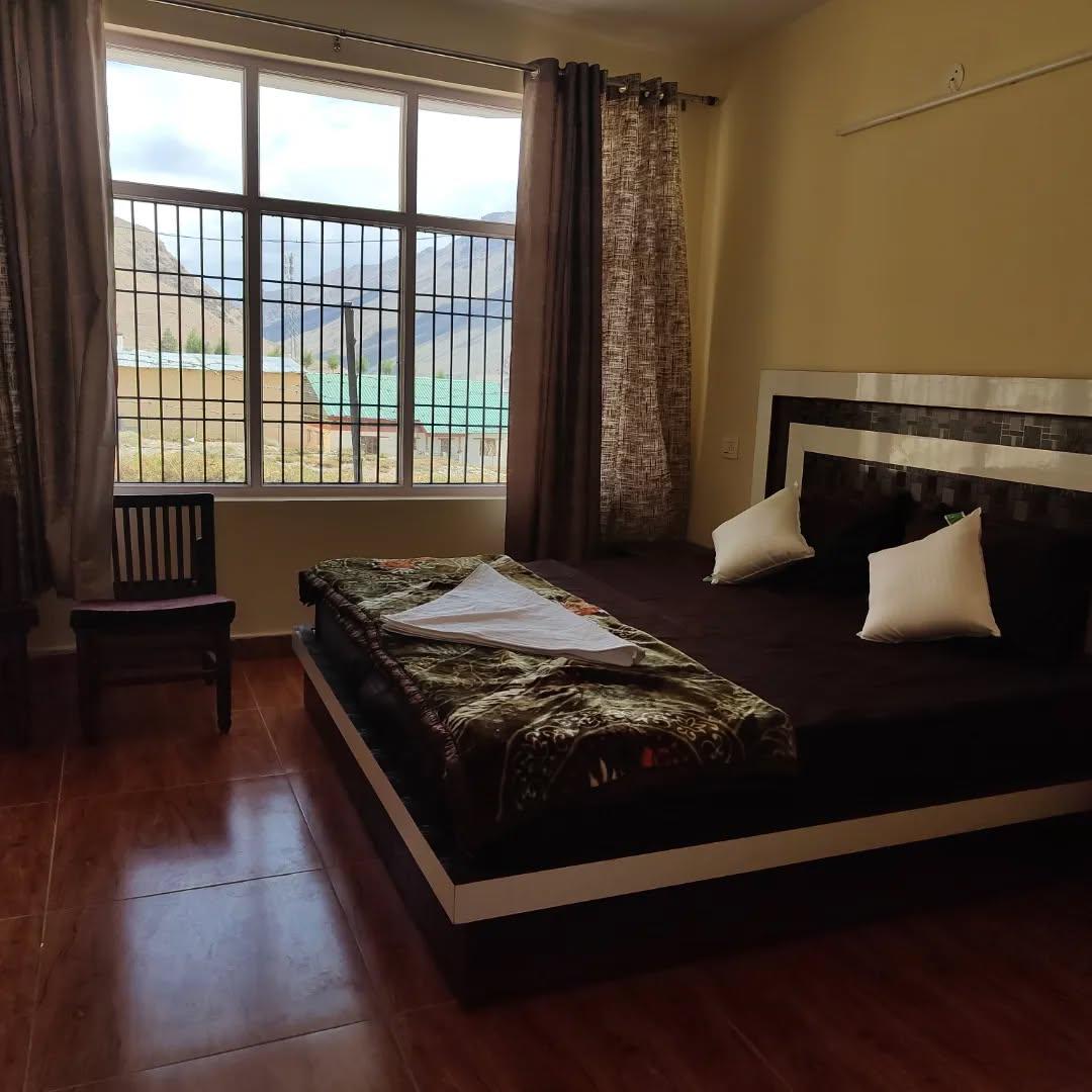 Woser Regency Hotel Kaza